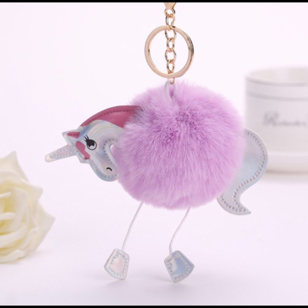 💜💜Unicorn Pom Pom Key Chain!